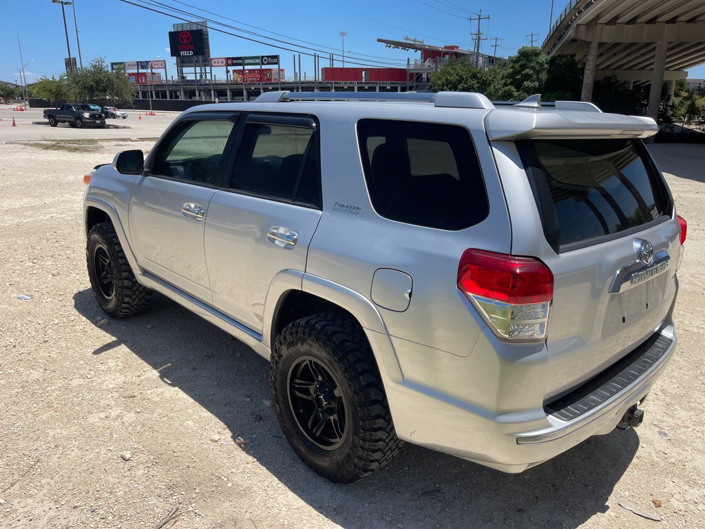 2012 Toyota 4Runner Image 11