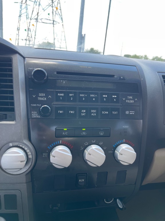 2010 Toyota Tundra Image 16