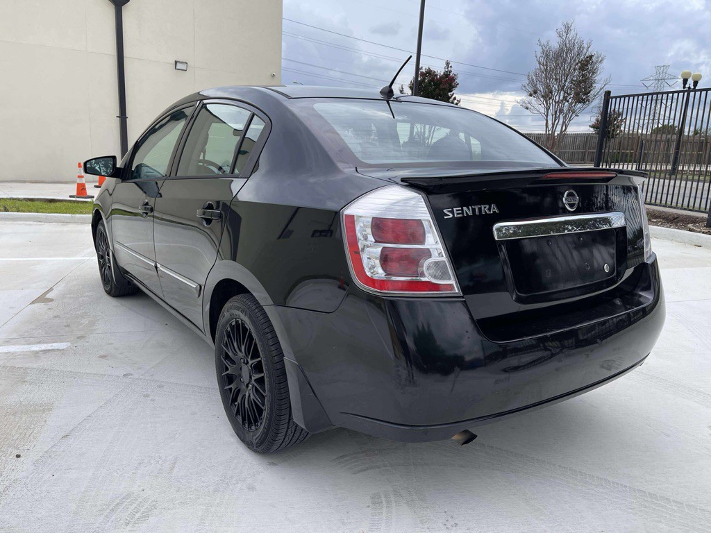 2012 Nissan Sentra Image 7
