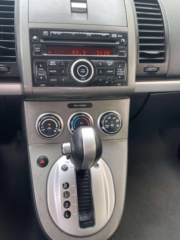 2012 Nissan Sentra Image 12