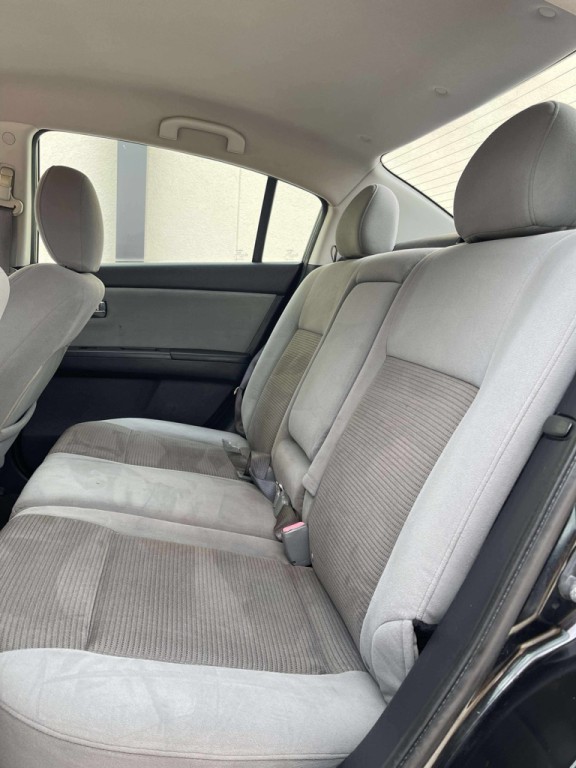 2012 Nissan Sentra Image 14