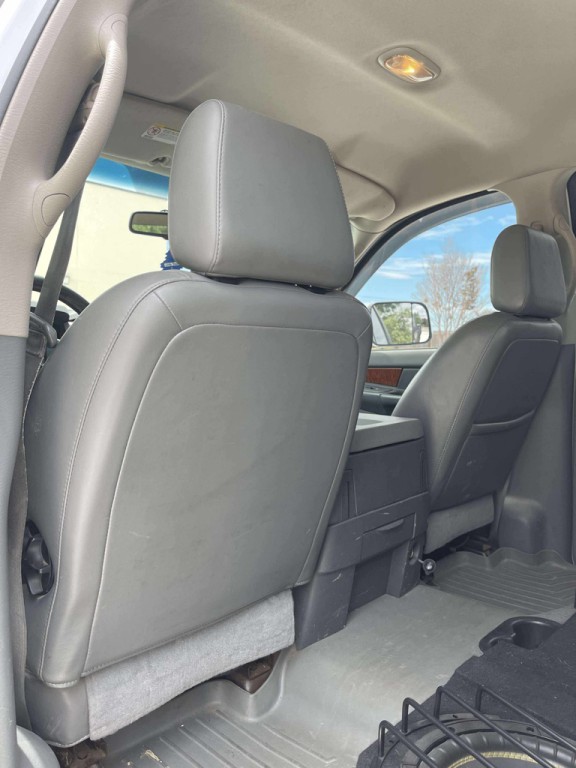 2006 Dodge Ram 2500 Image 9