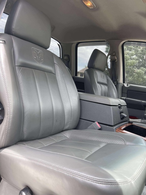 2006 Dodge Ram 2500 Image 12