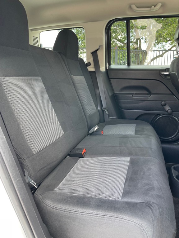 2014 Jeep Patriot Image 10