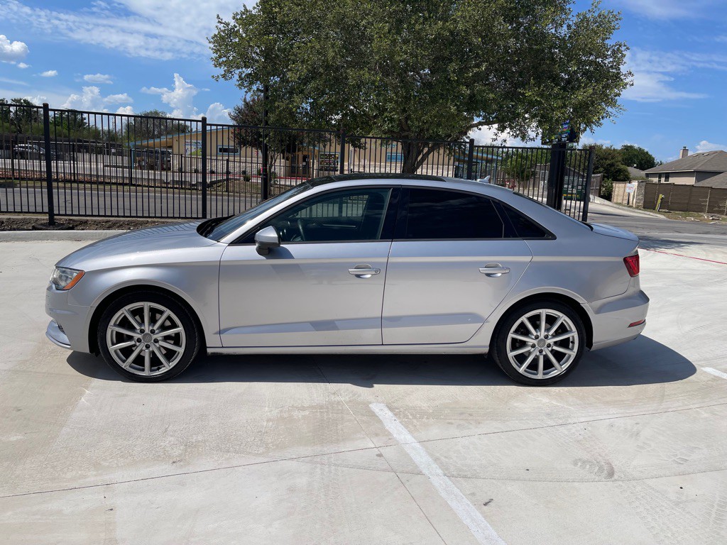 2016 Audi A3 Image 2