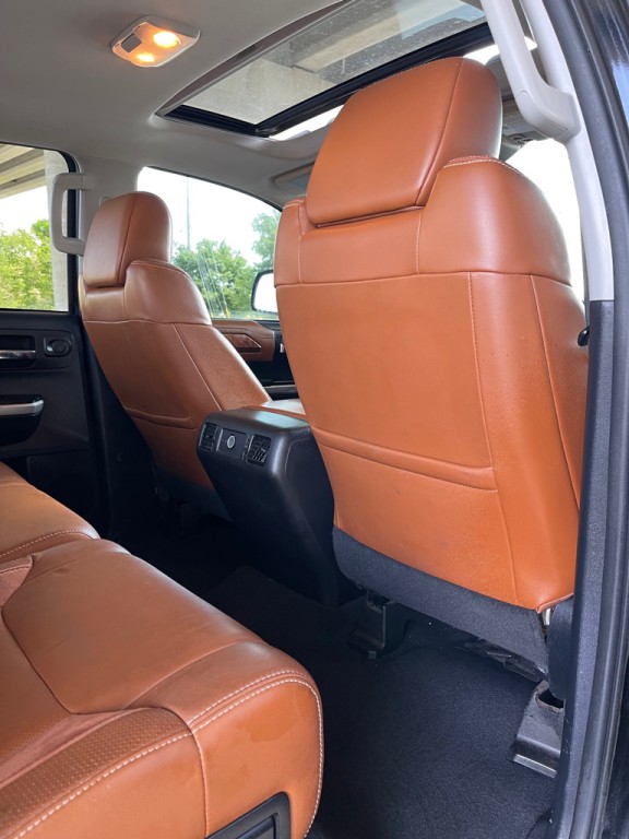 2014 Toyota Tundra Image 11