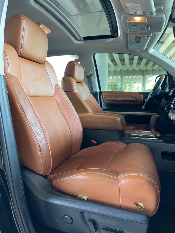2014 Toyota Tundra Image 12