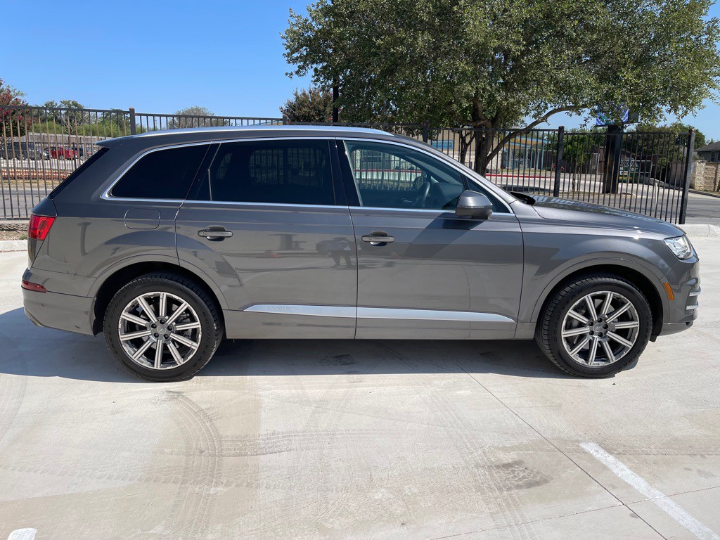 2018 Audi Q7 Image 5