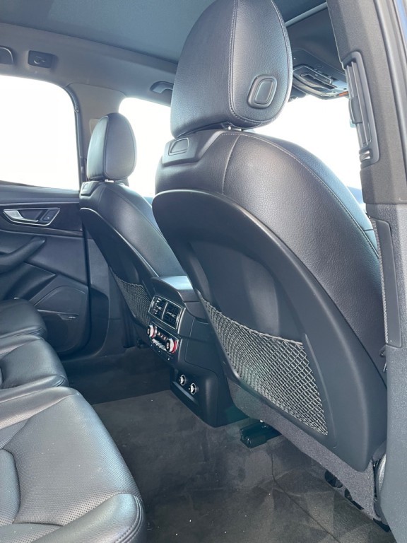 2018 Audi Q7 Image 13