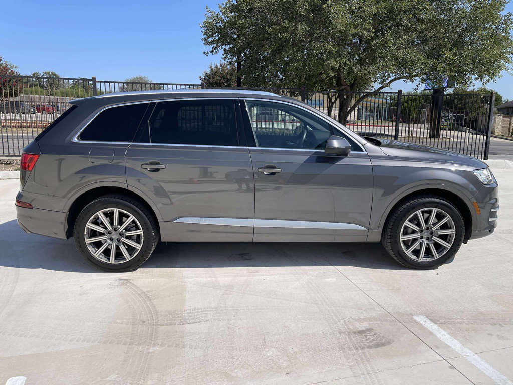 2018 Audi Q7 Image 23