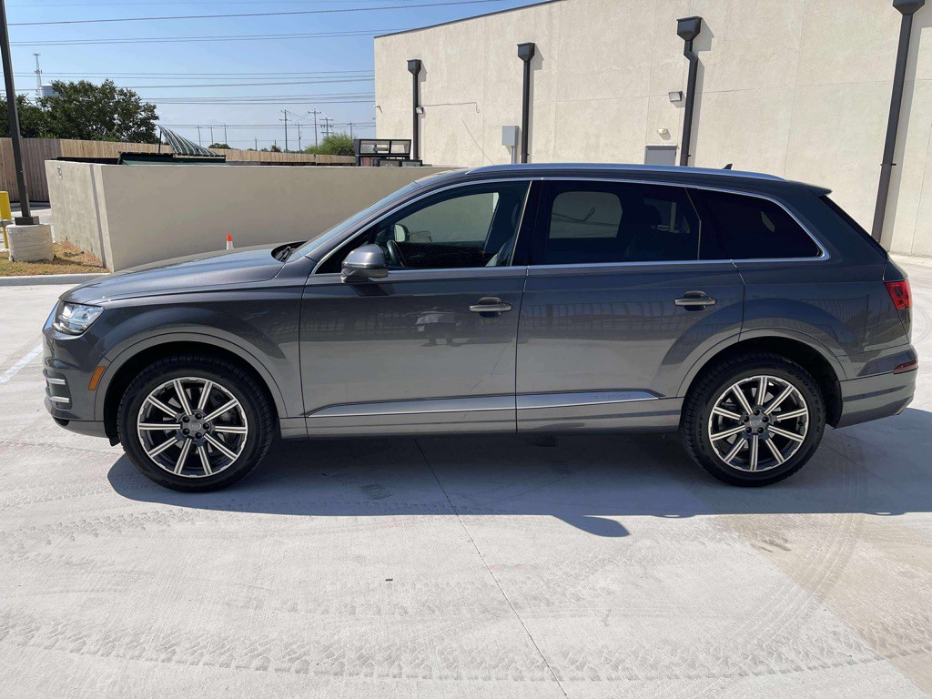 2018 Audi Q7 Image 24