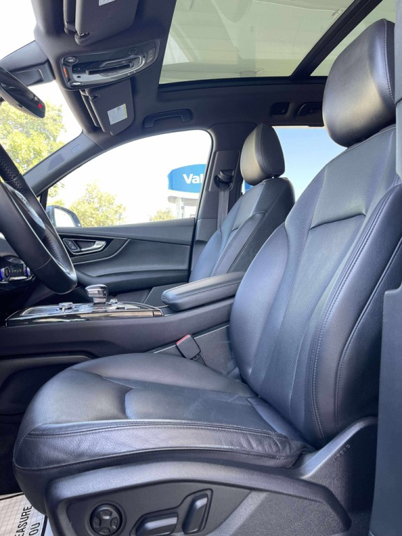 2018 Audi Q7 Image 27