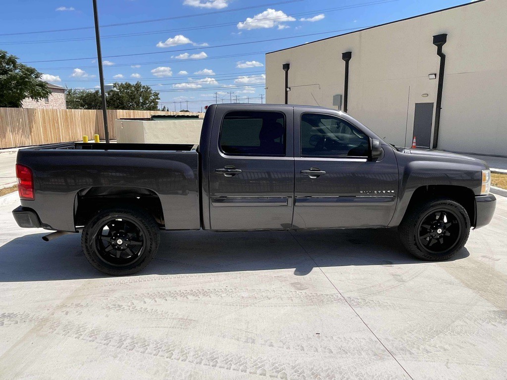 2010 Chevrolet Silverado 1500 Image 20
