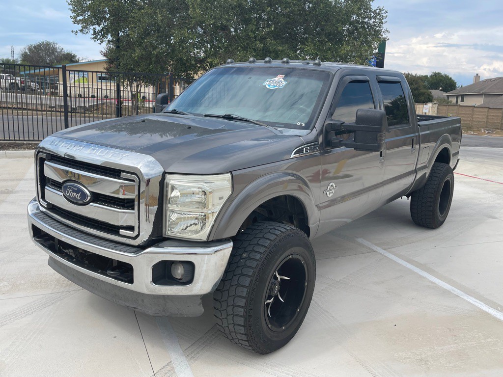 2014 Ford F-250 Image 2