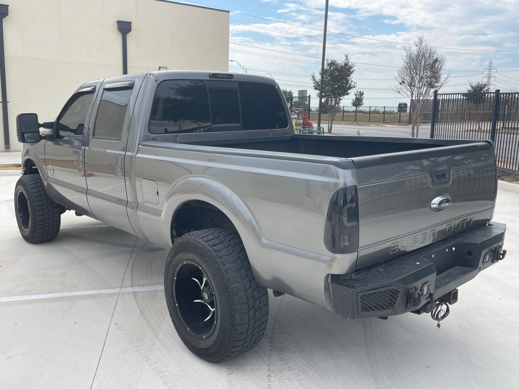 2014 Ford F-250 Image 11