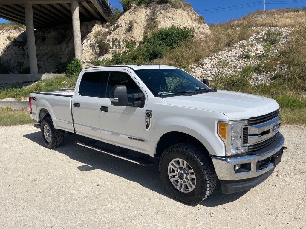2017 Ford F-350 Image 5
