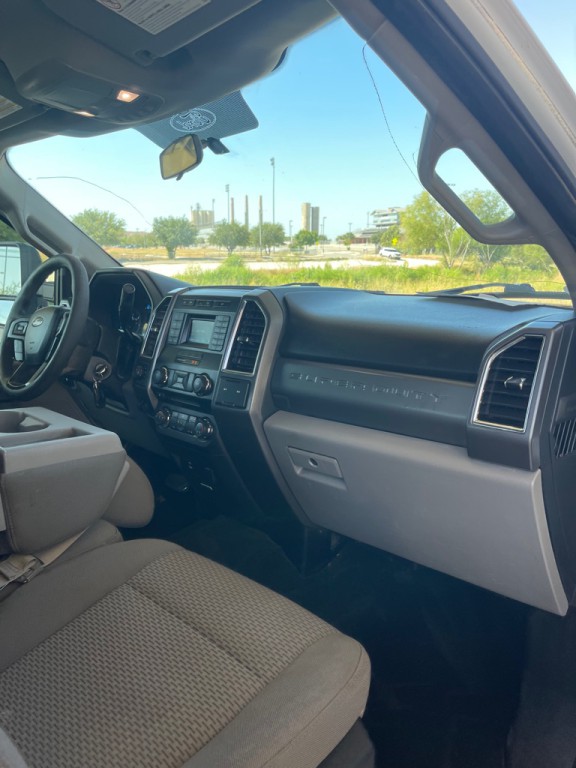 2017 Ford F-350 Image 17
