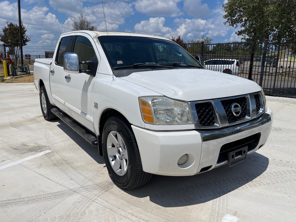2004 Nissan Titan Image 6