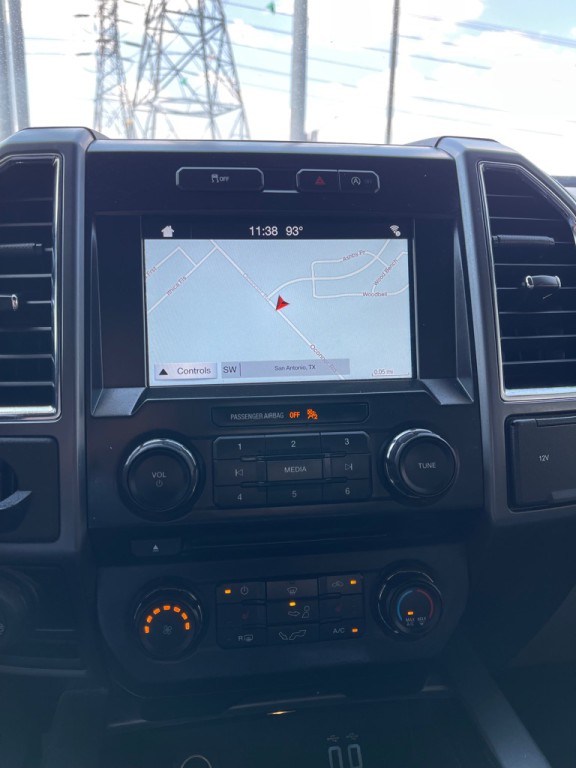 2016 Ford F-150 Image 16