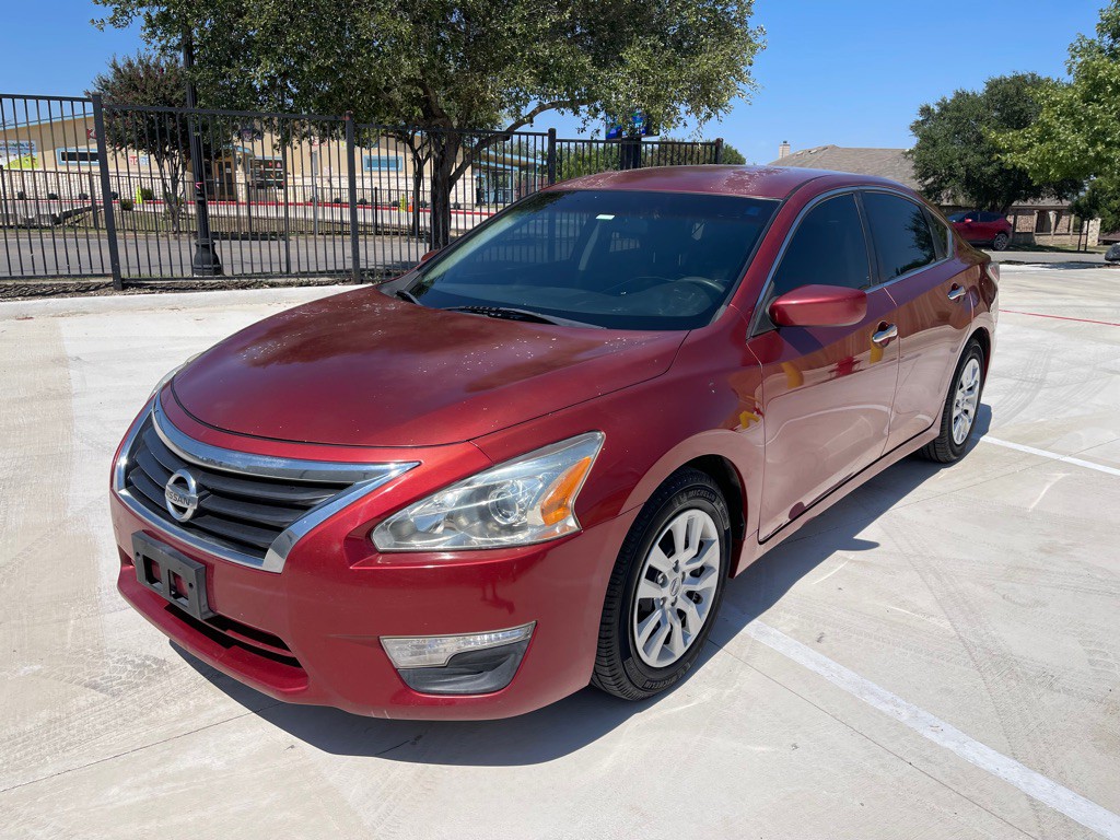 2014 Nissan Altima Image 1