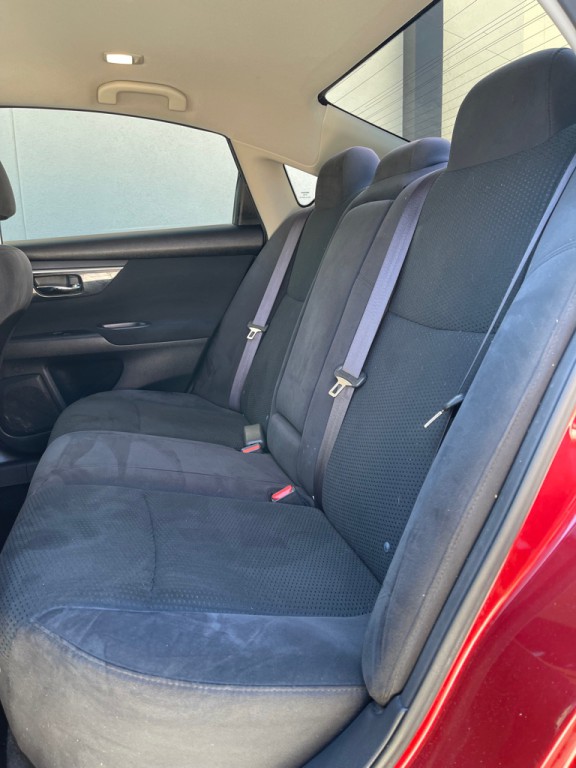 2014 Nissan Altima Image 8