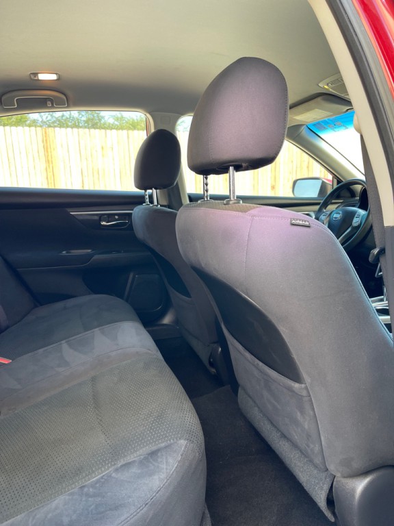 2014 Nissan Altima Image 11