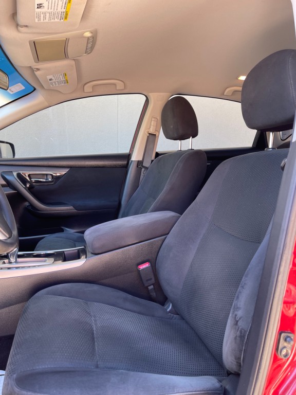 2014 Nissan Altima Image 14