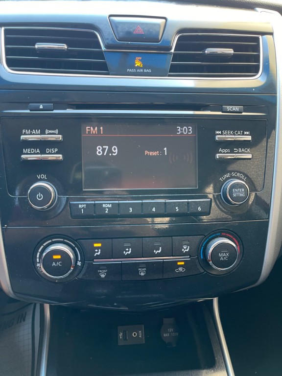 2014 Nissan Altima Image 17