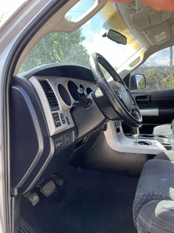 2008 Toyota Tundra Image 11