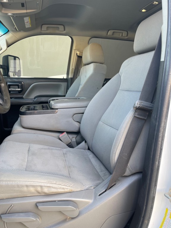 2018 Chevrolet Silverado 1500 Image 13