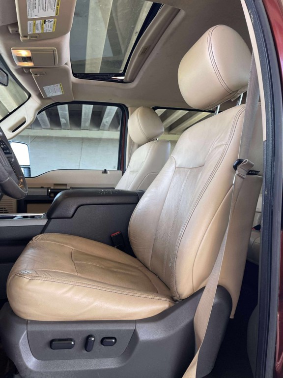 2015 Ford F-250 Image 13