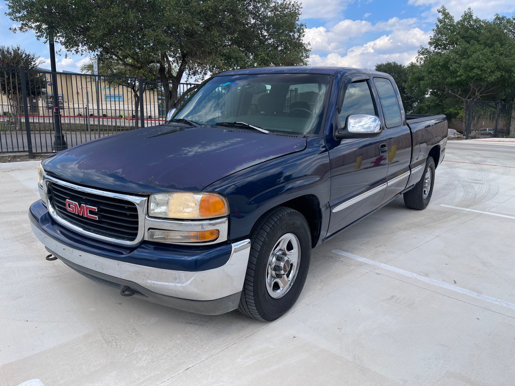 2000 GMC Sierra Image 1
