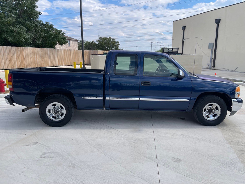 2000 GMC Sierra Image 5