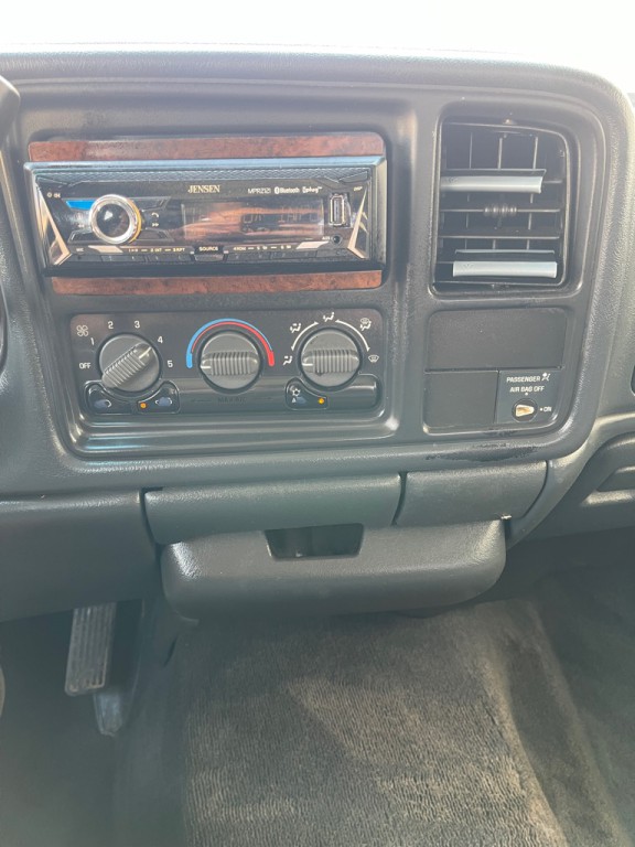 2000 GMC Sierra Image 16