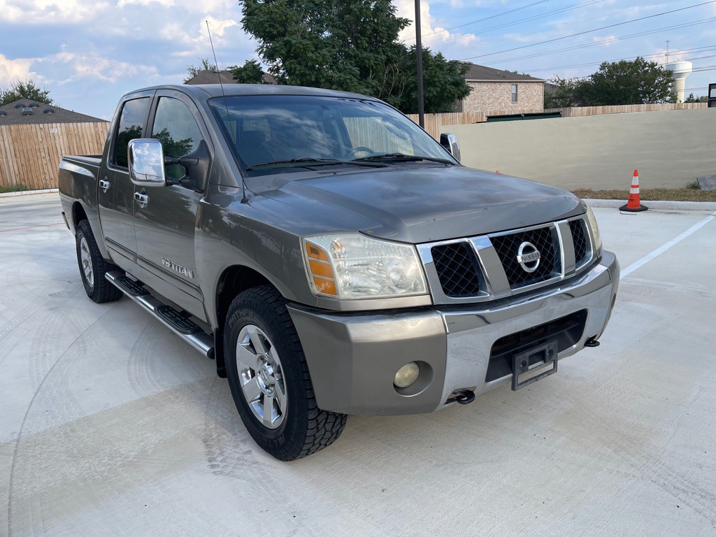 2007 Nissan Titan Image 6