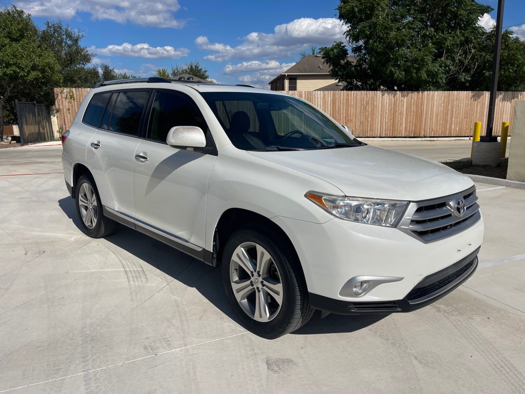 2012 Toyota Highlander Image 4