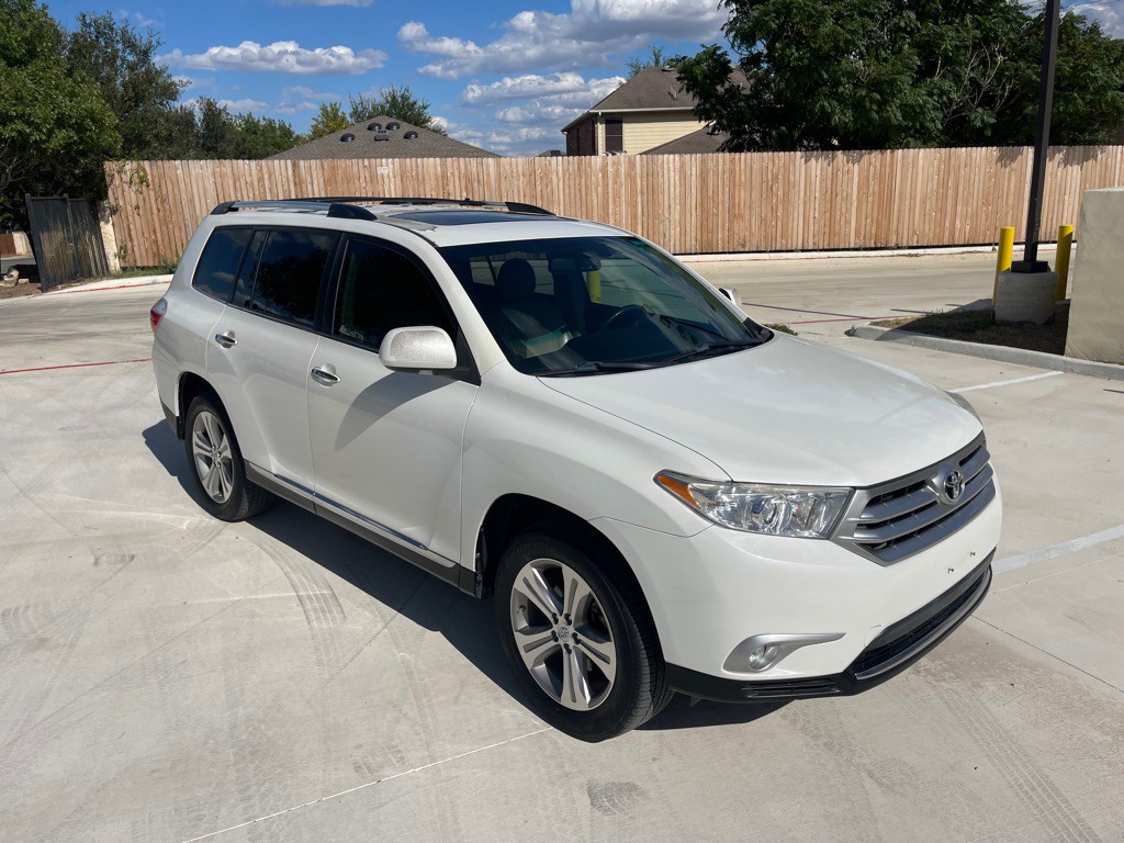 2012 Toyota Highlander Image 5