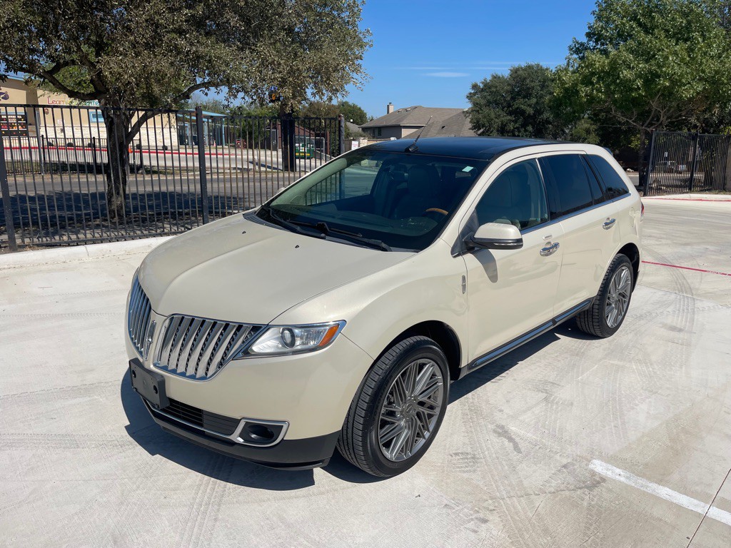 2014 Lincoln MKX Image 2