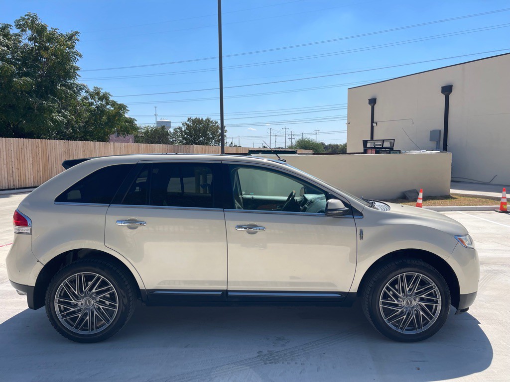2014 Lincoln MKX Image 6