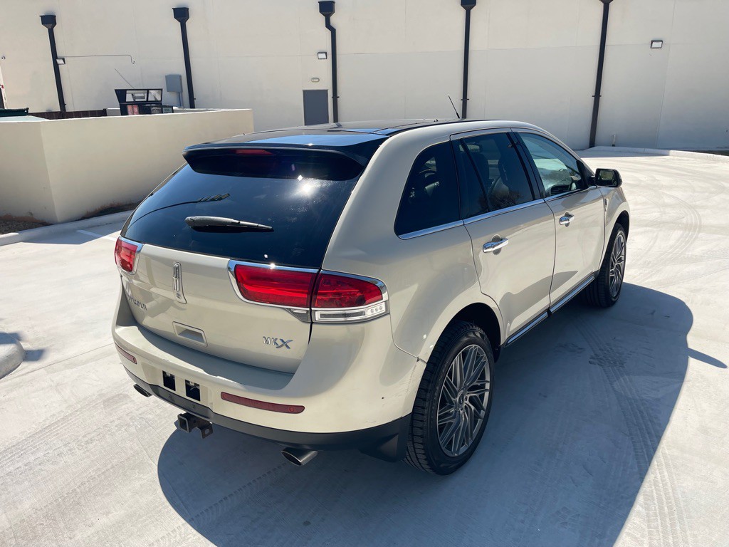 2014 Lincoln MKX Image 8