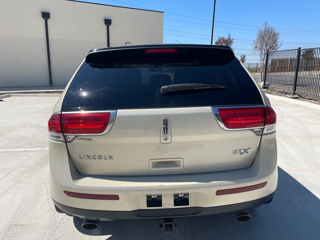 2014 Lincoln MKX Image 9