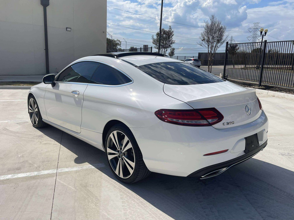 2017 Mercedes-Benz C-Class Image 7