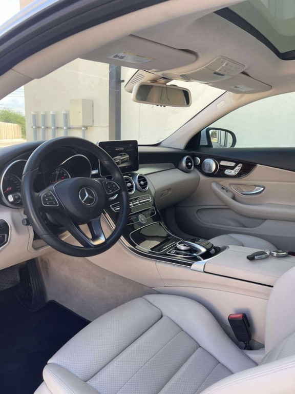 2017 Mercedes-Benz C-Class Image 14