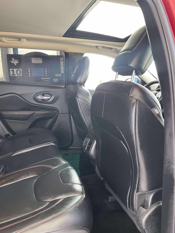 2014 Jeep Cherokee Image 11