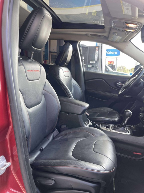 2014 Jeep Cherokee Image 16