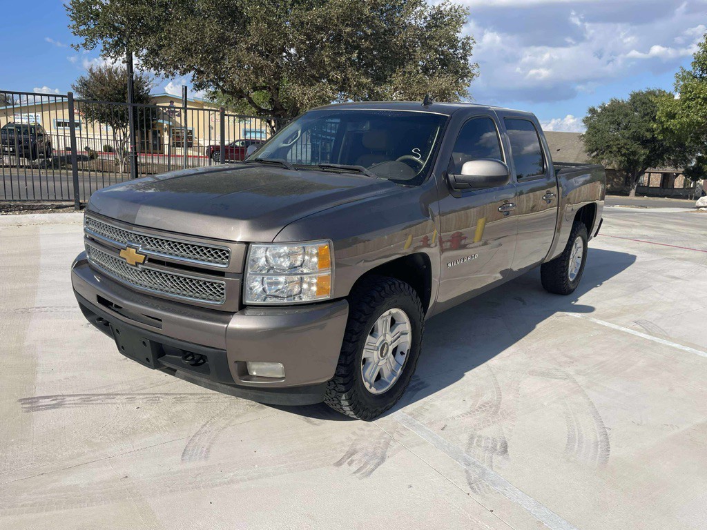 2012 Chevrolet Silverado 1500 Image 1