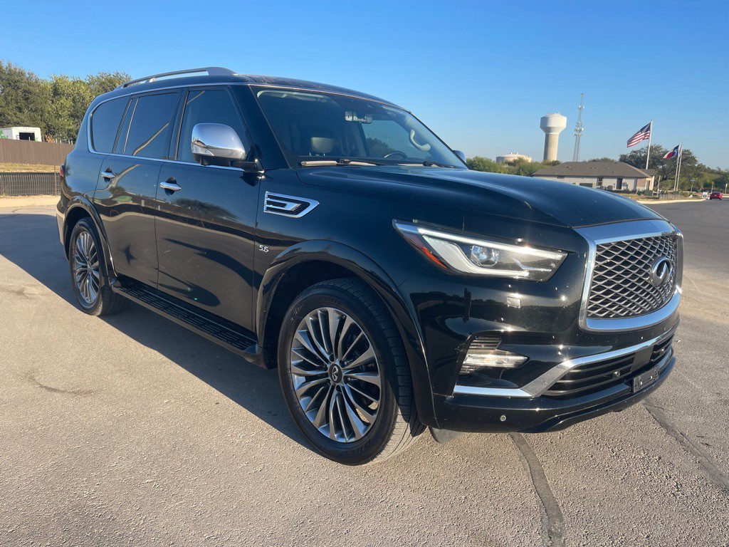 2018 INFINITI QX80 Image 1