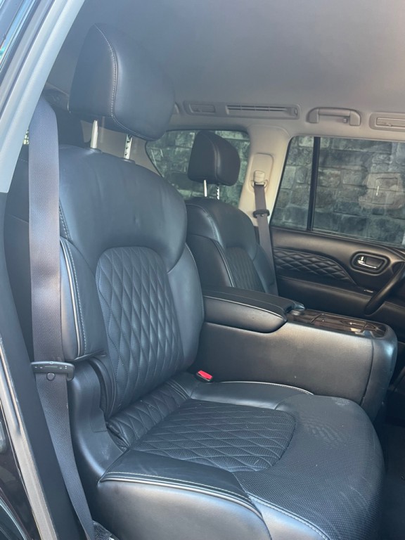 2018 INFINITI QX80 Image 11
