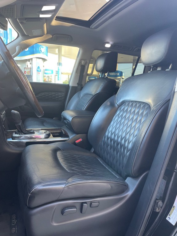 2018 INFINITI QX80 Image 16