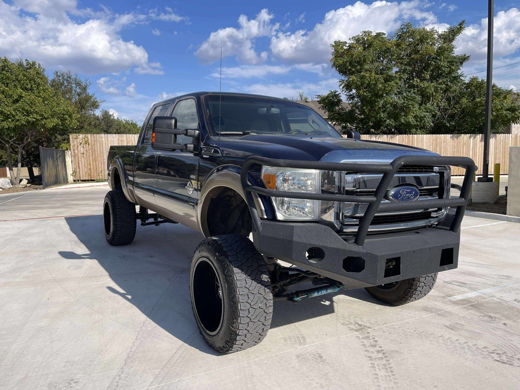 2014 Ford F-250 Image 2
